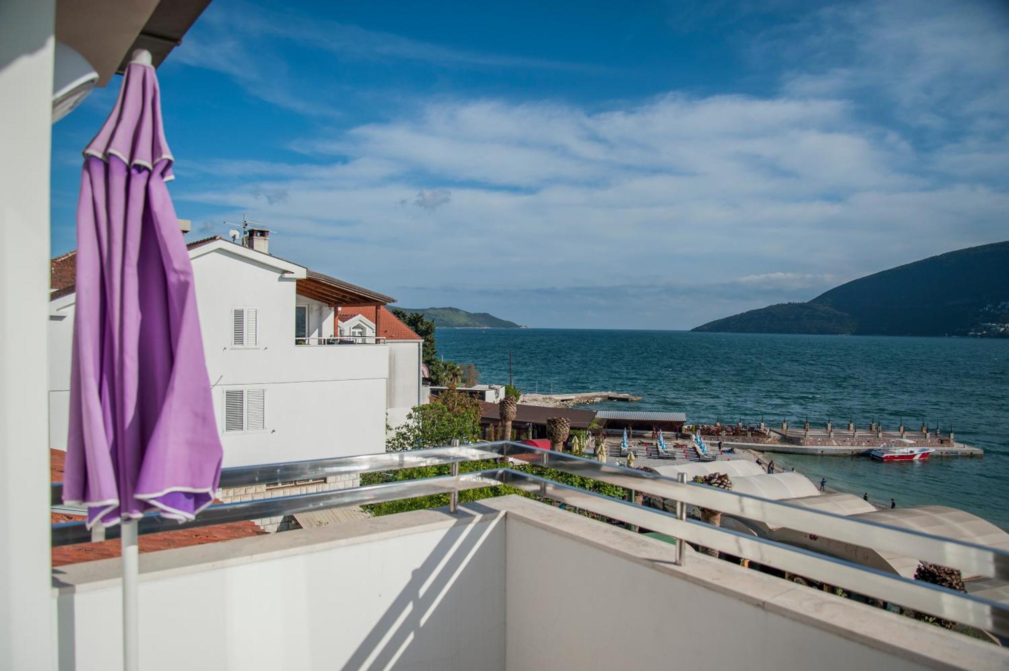 Apartments Mako Херцег-Нови Экстерьер фото